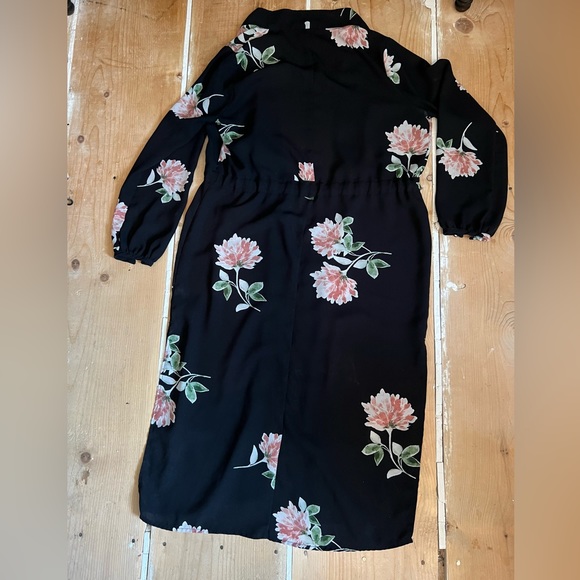 Floral Kimono - Picture 5 of 6